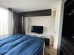 Furnished 90 m² apartment with private parking space - Image 9