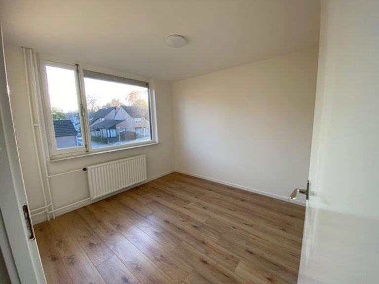 Huis van 125 m² met 4 slaapkamers in De Heeg - Afbeelding 22