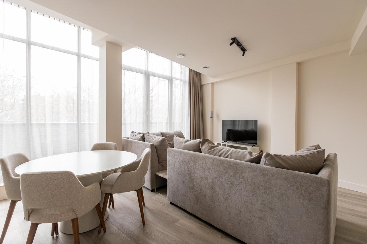 Gemeubileerd 4-kamerappartement in Middelland - Afbeelding 1