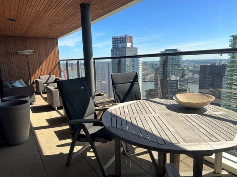 130 m² apartment with sauna on the 29th floor - Image 10