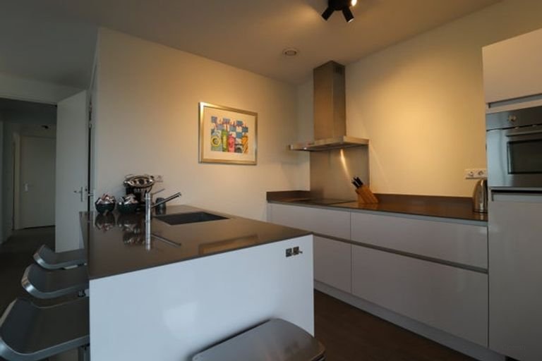 Gemeubileerd hoekappartement op de 17e etage in de Calypso - Afbeelding 8