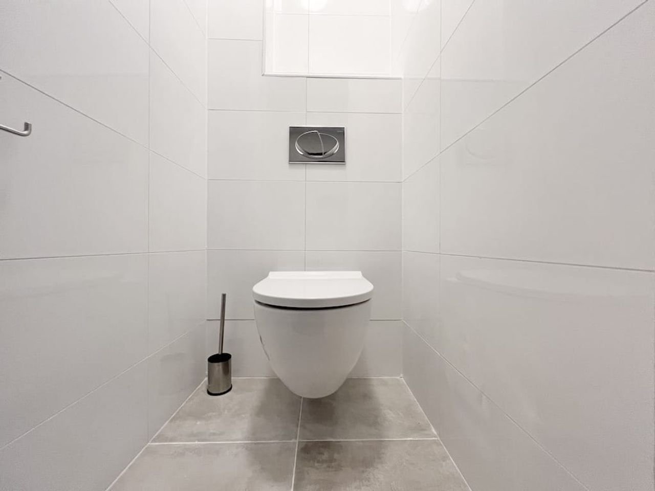 67 m² Apartment with Balcony and Two Bedrooms - Image 15