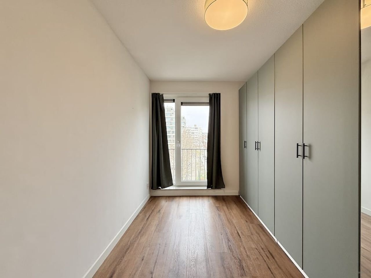 115m² 3-bedroom apartment in Overtoomse Veld - Image 11