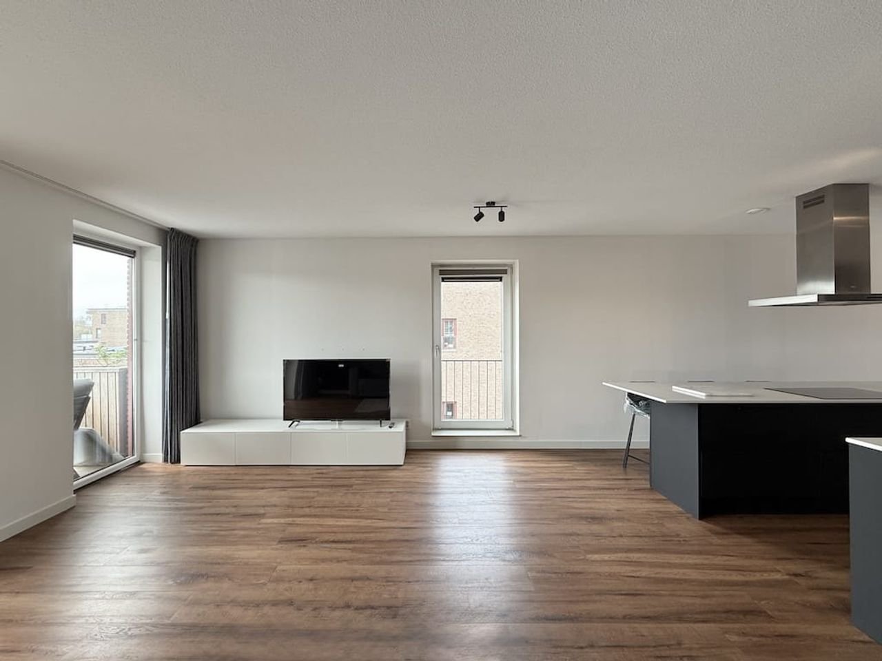 115m² 3-bedroom apartment in Overtoomse Veld - Image 6