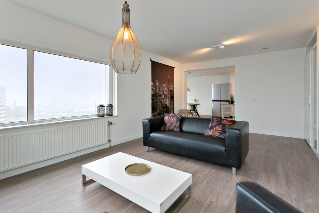 Furnished apartment on the 16th floor - Image 8