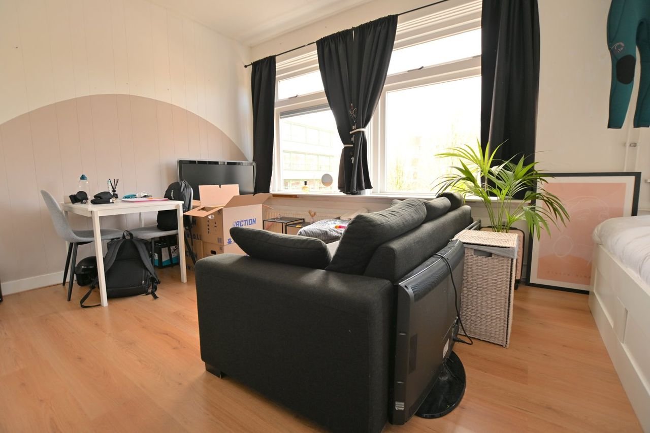 Bright student room (17 m²) at Bernoulliplein - Image 2