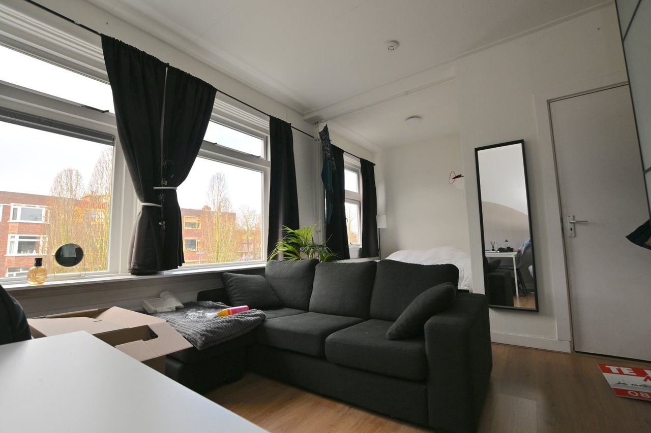 Bright student room (17 m²) at Bernoulliplein - Image 3