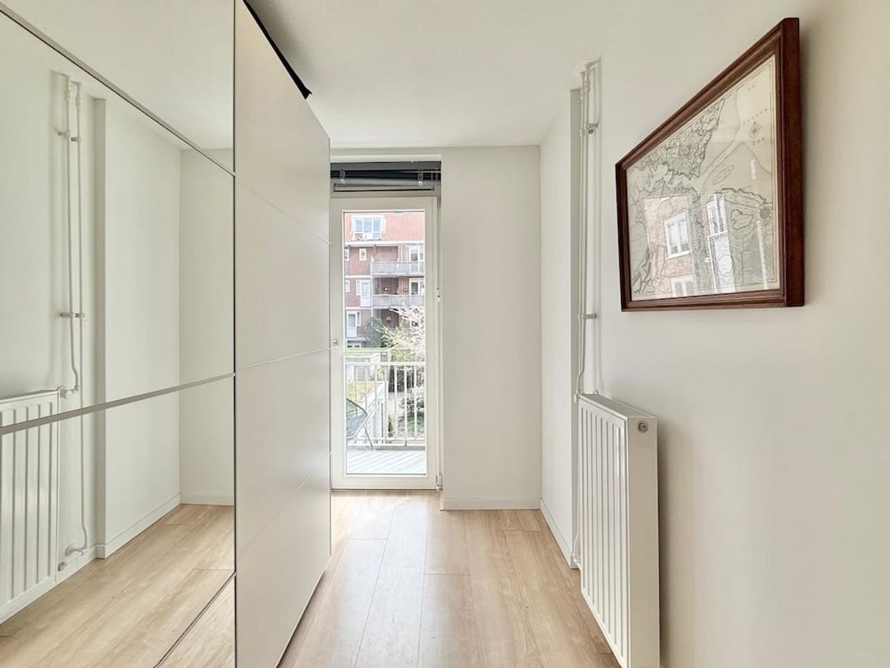 Furnished 4-room apartment in Amsterdam East - Image 14