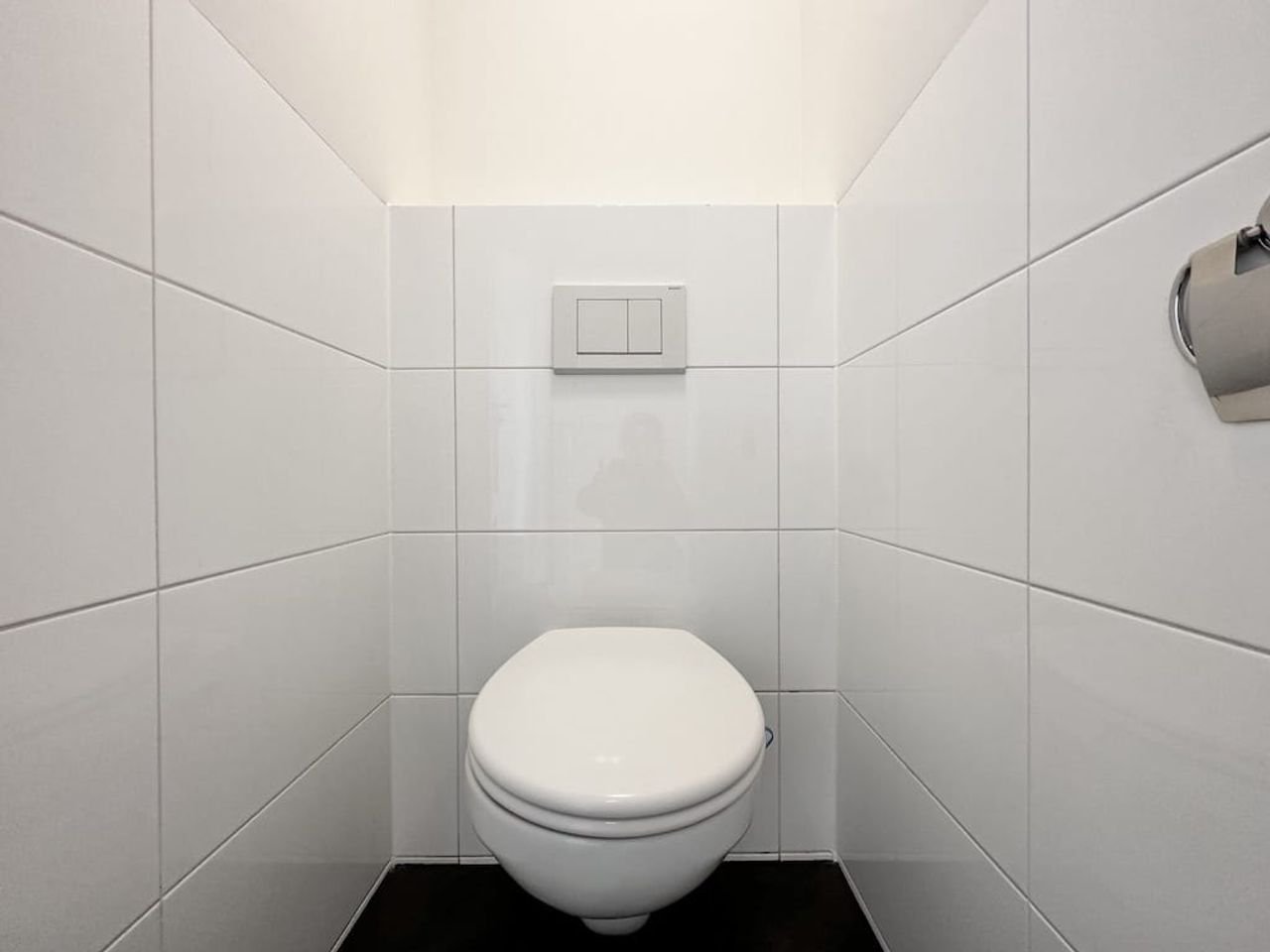 Modern 2-bedroom apartment in the Rivierenbuurt - Image 14