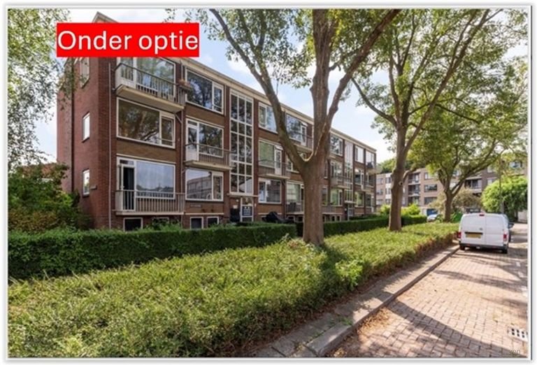 Bright corner apartment in Ridderkerk - Image 1