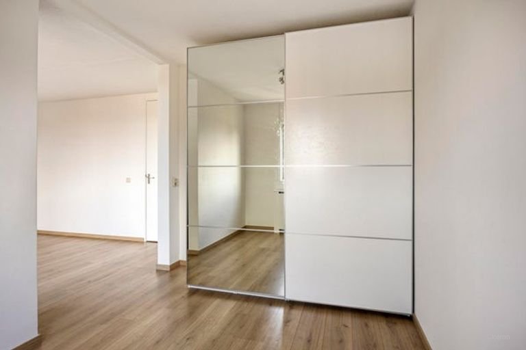 Bright two-room apartment with balcony in the center of Den Bosch - Image 22
