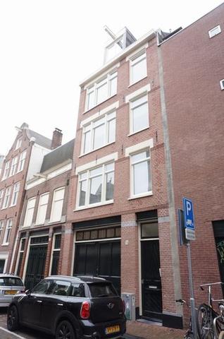 Licht 2-kamerappartement met balkon in de Jordaan - Afbeelding 23