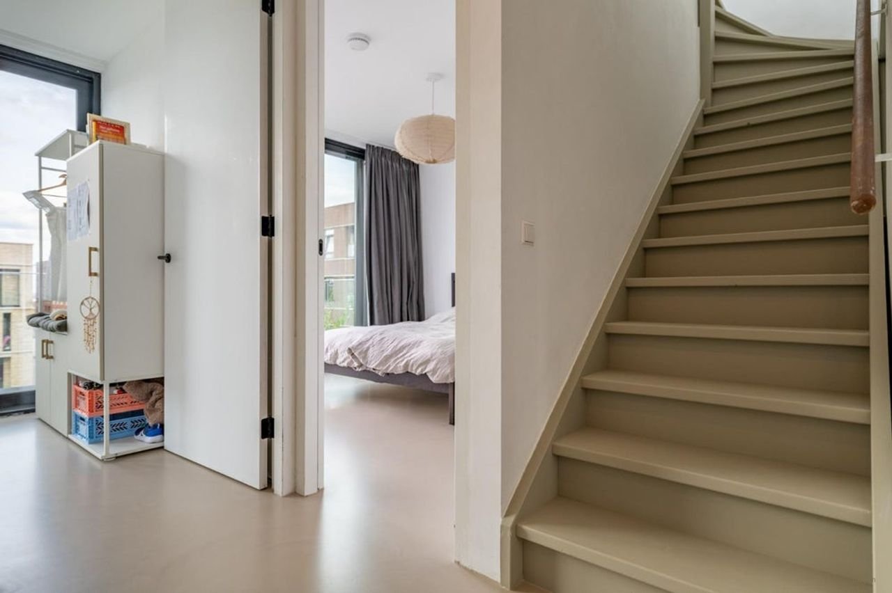 Furnished upper-floor apartment with roof terrace on IJburg - Image 16