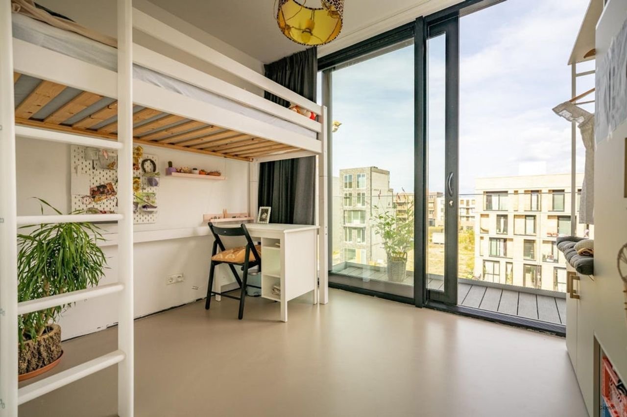 Furnished upper-floor apartment with roof terrace on IJburg - Image 7