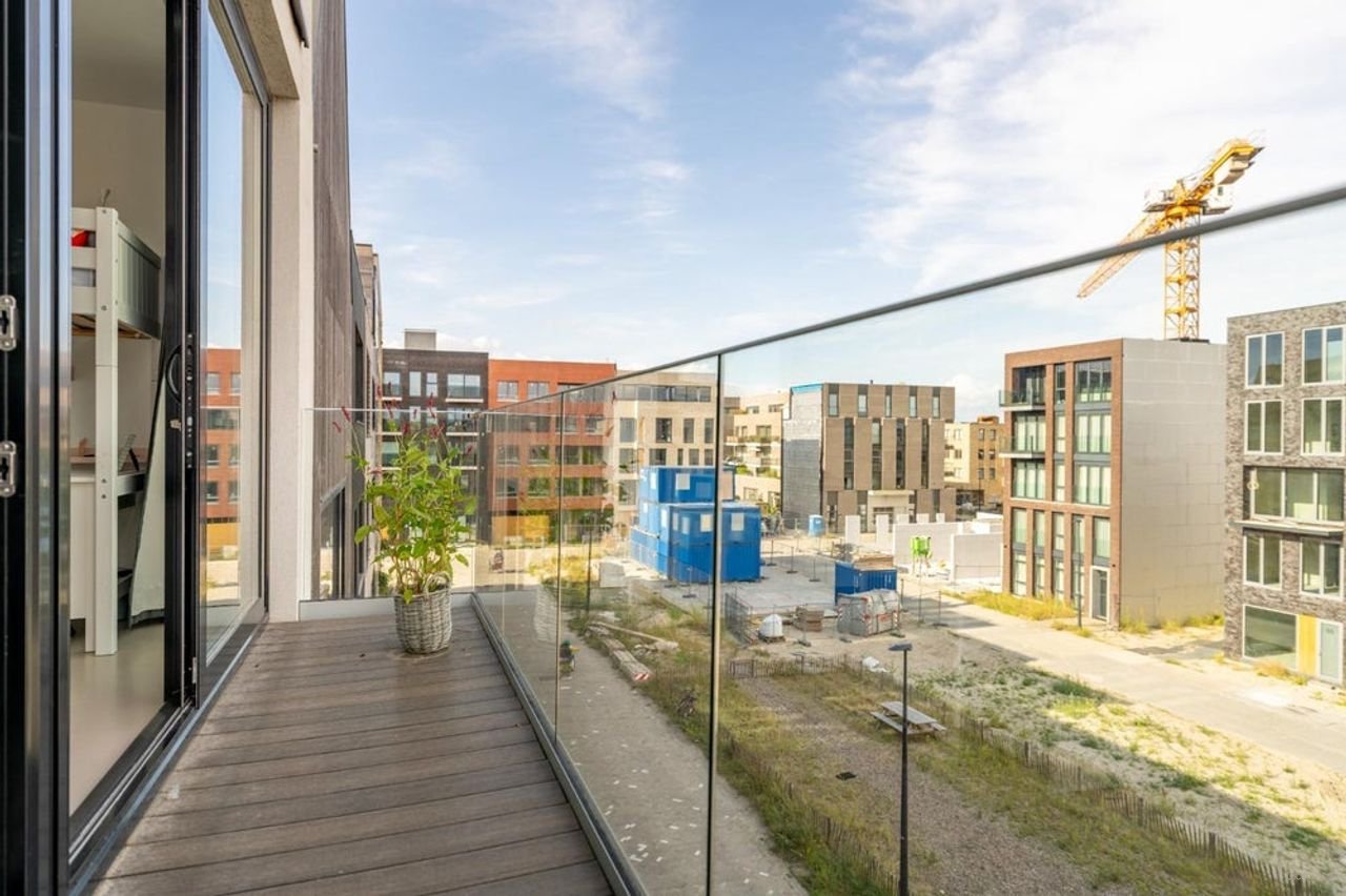 Furnished upper-floor apartment with roof terrace on IJburg - Image 8