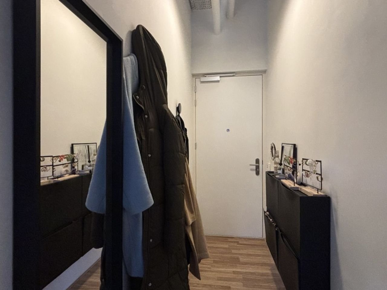 Historic Apartment in Deventer - Image 1