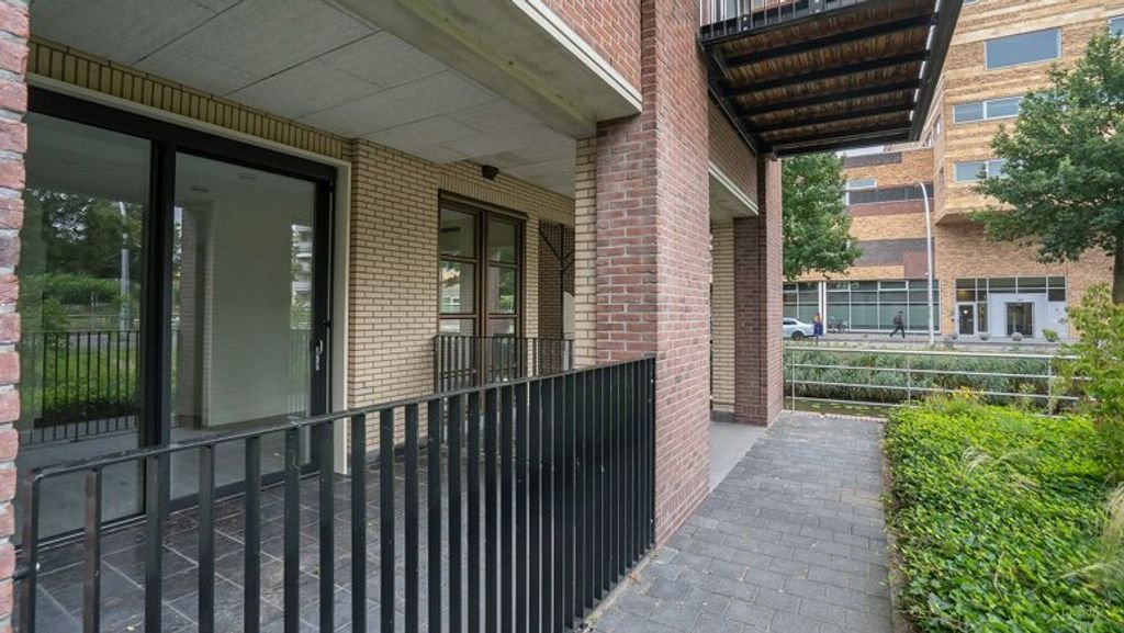 Begane grond appartement met parkeerplaats in Hanzeland - Afbeelding 2