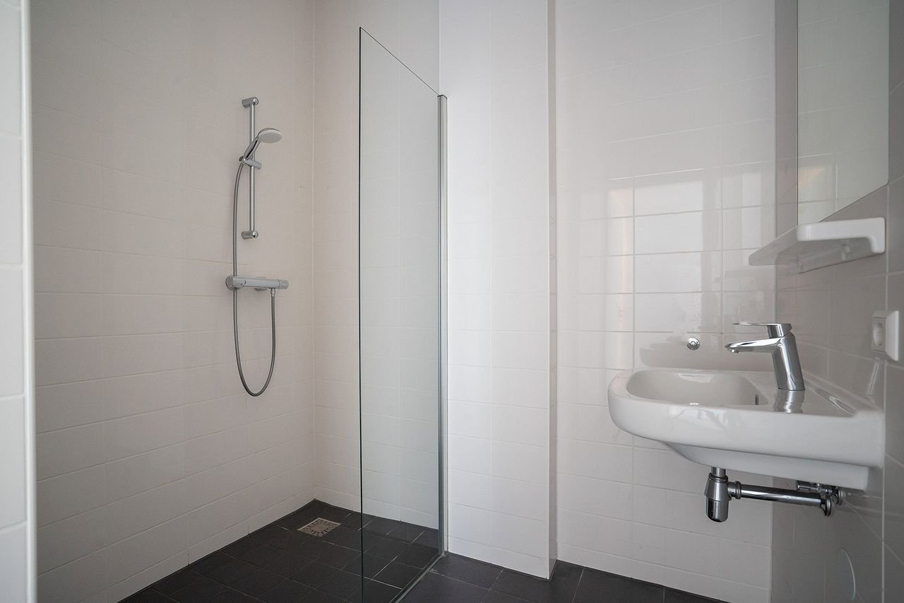 Begane grond appartement met parkeerplaats in Hanzeland - Afbeelding 16