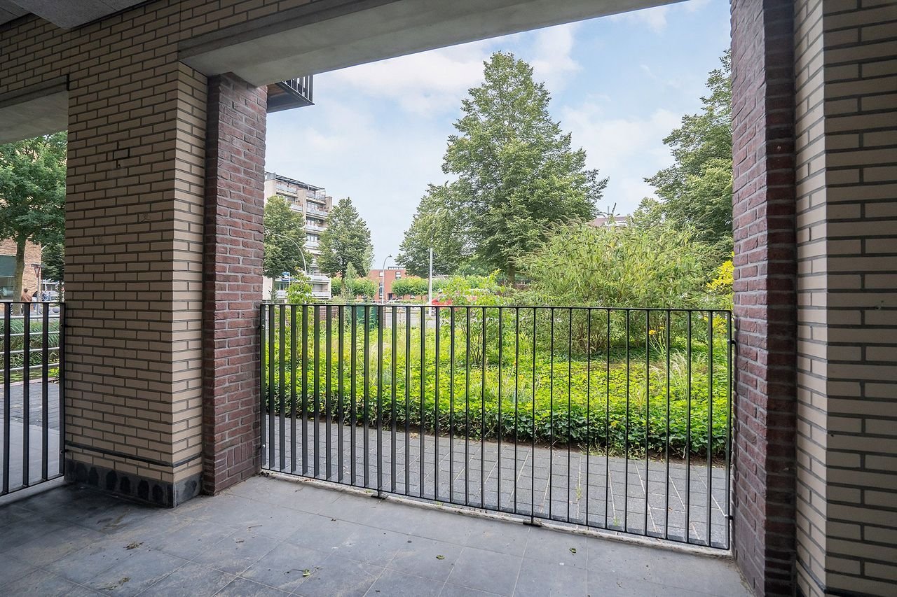 Begane grond appartement met parkeerplaats in Hanzeland - Afbeelding 21