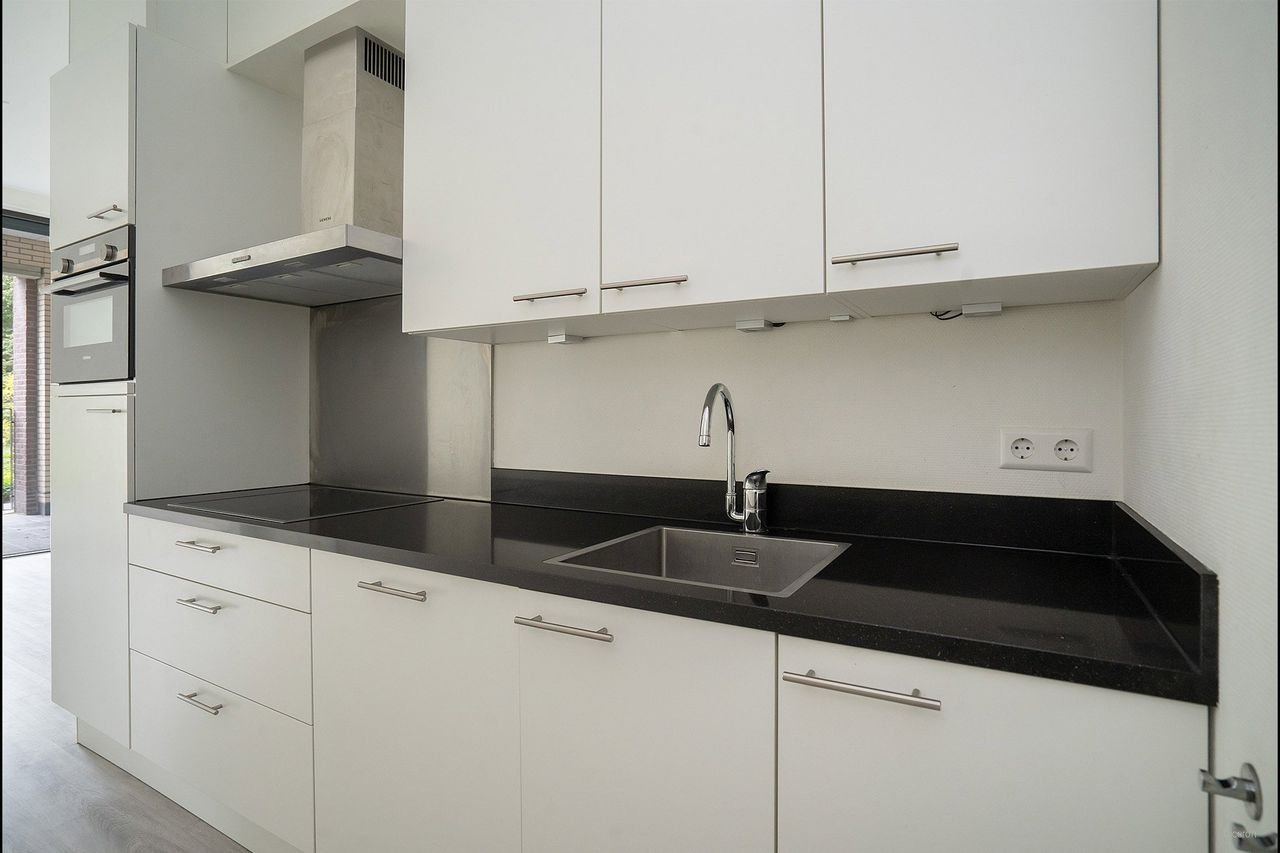 Begane grond appartement met parkeerplaats in Hanzeland - Afbeelding 14