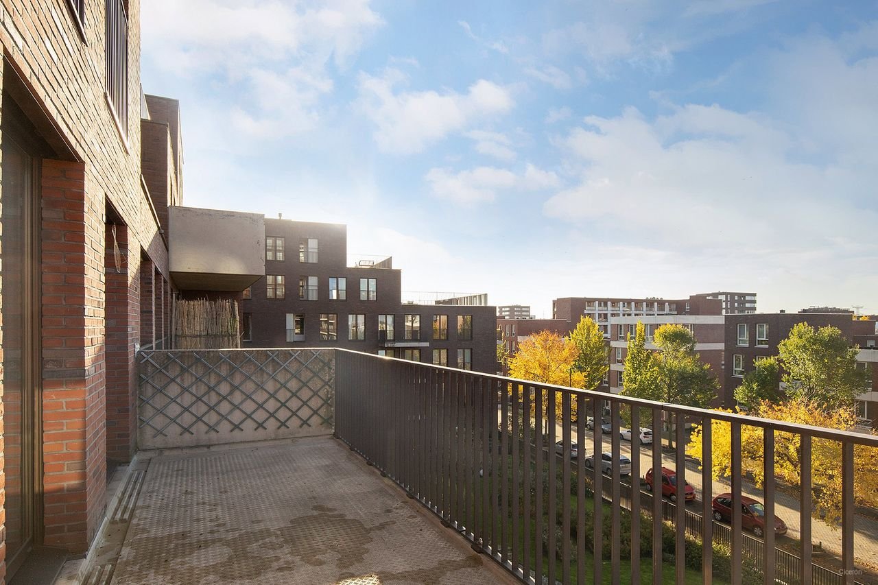 130 m² apartment with terrace on IJburg - Image 11