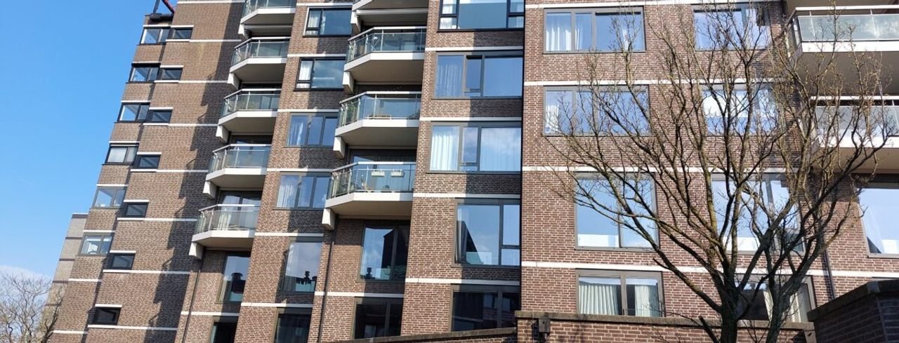 Modern apartment in Hunnerberg - Image 2