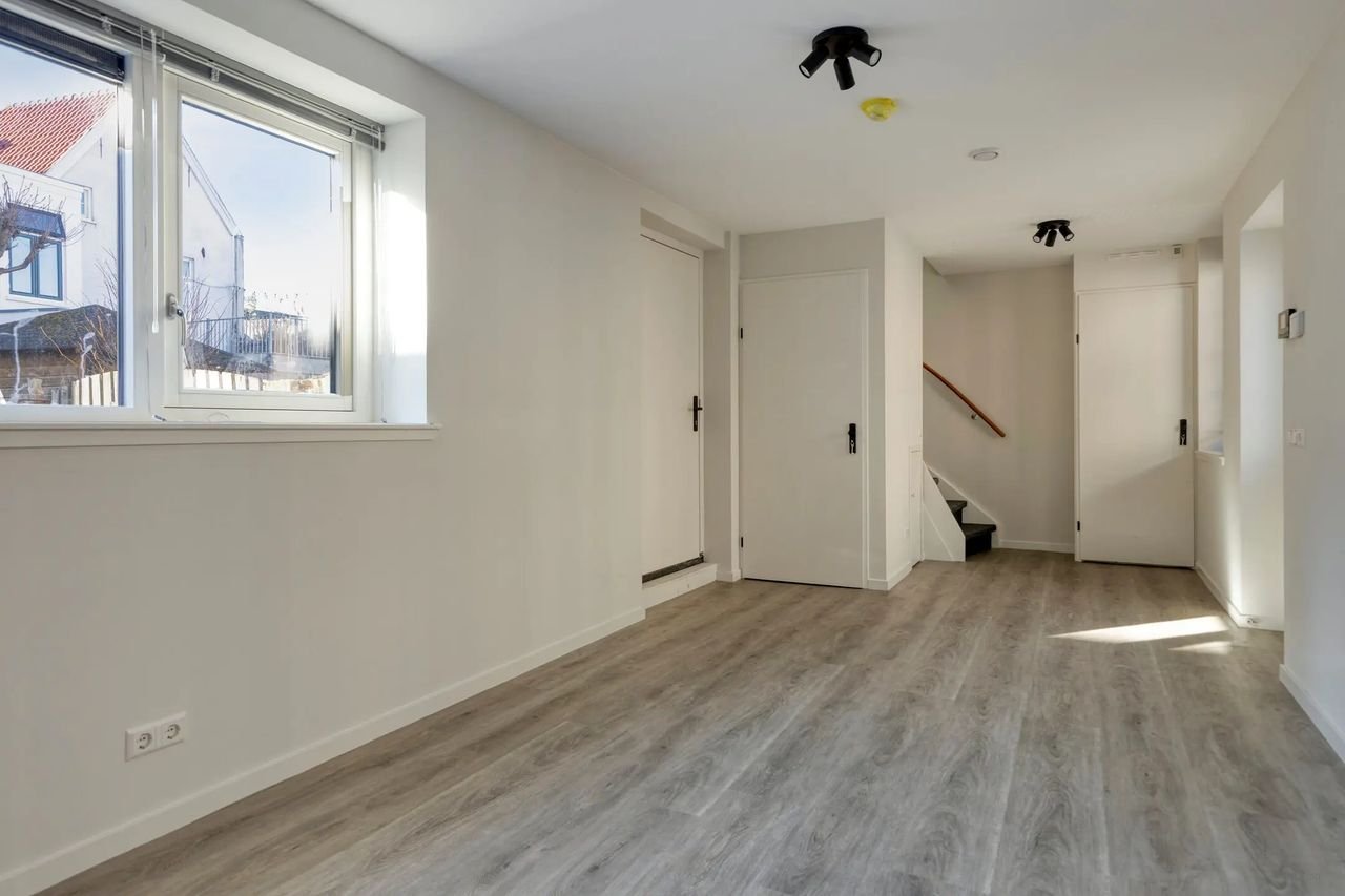 Energy-efficient 1750s townhouse in Leiden - Image 4