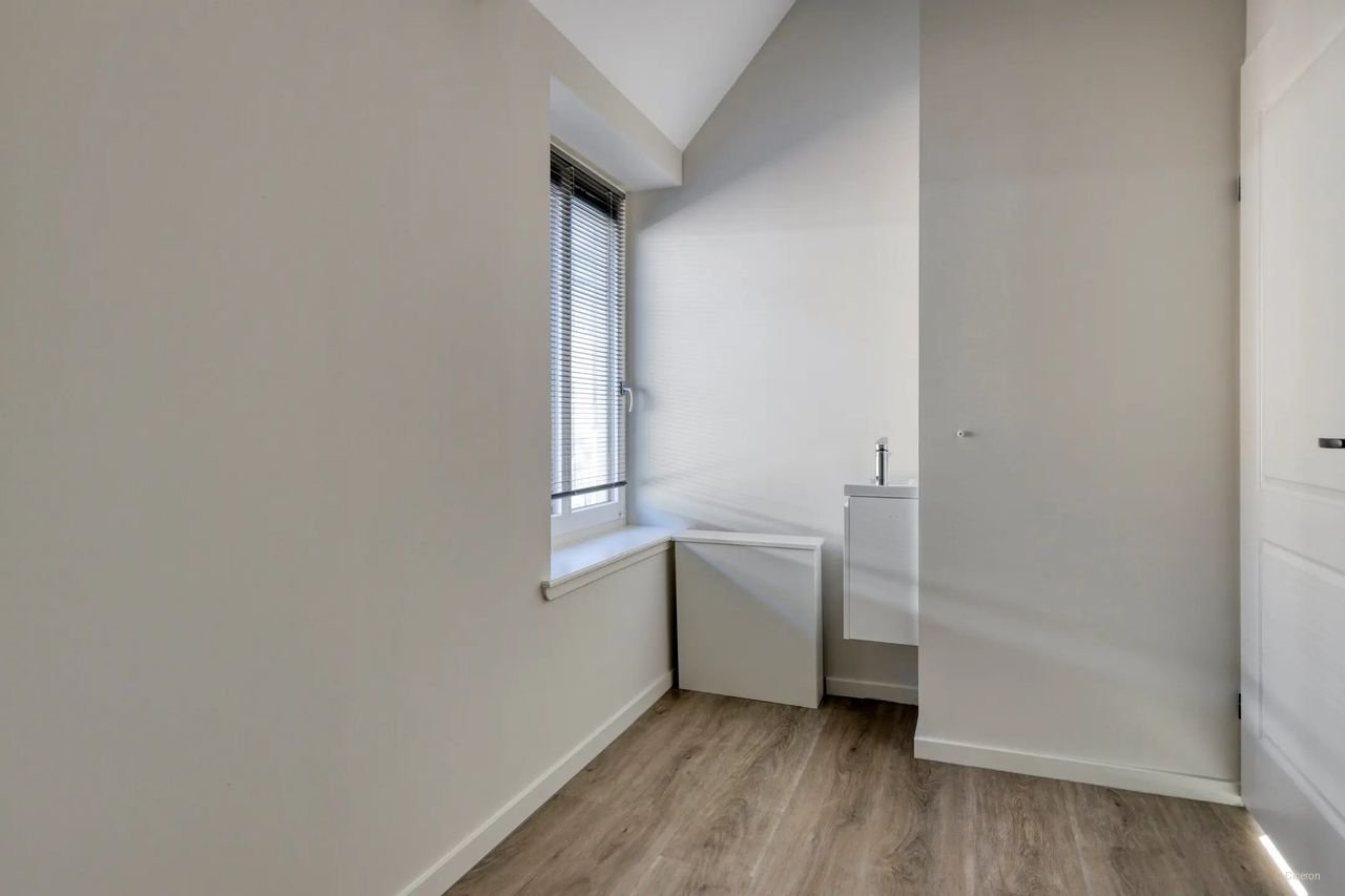 Energy-efficient 1750s townhouse in Leiden - Image 14