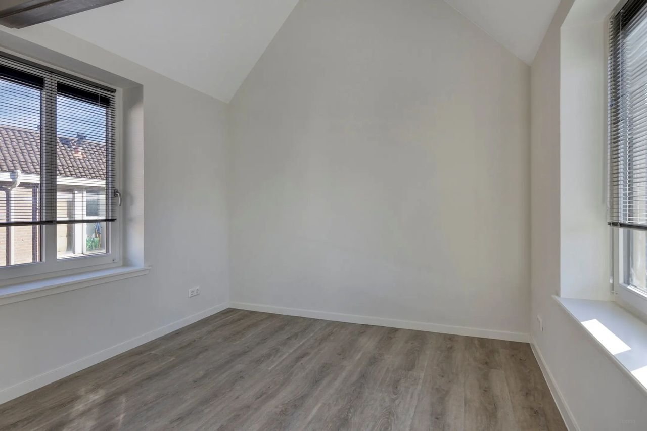 Energy-efficient 1750s townhouse in Leiden - Image 9