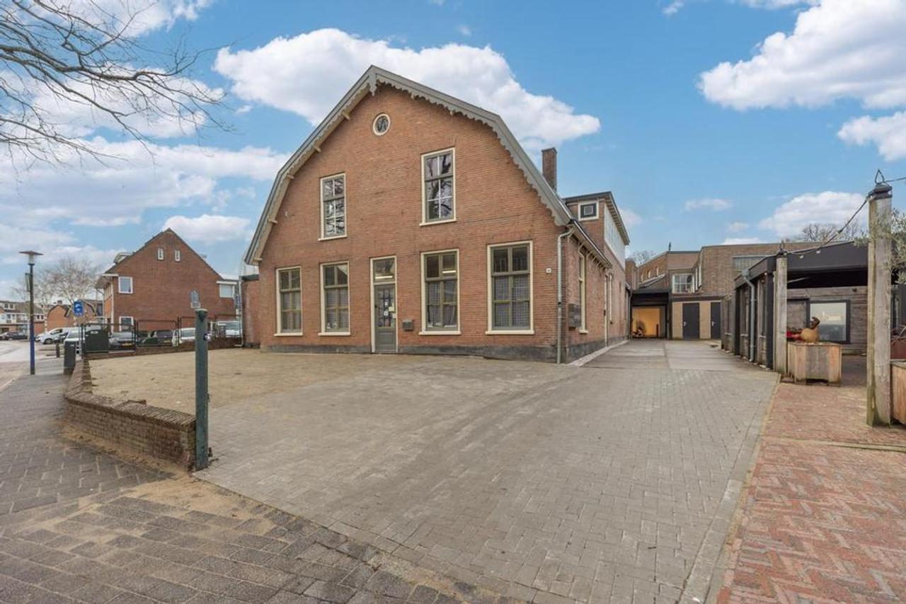 Gemeubileerd 4-kamerappartement met balkon - Afbeelding 19