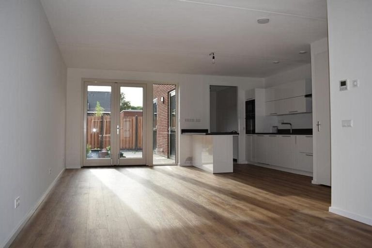 Energy-efficient 4-bedroom house - Image 5