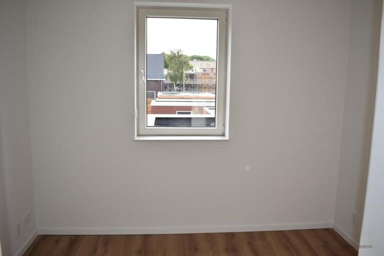 Energy-efficient 4-bedroom house - Image 15