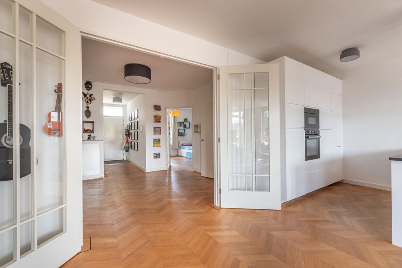 120m2 with 3 bedrooms in Amsterdam - Image 9