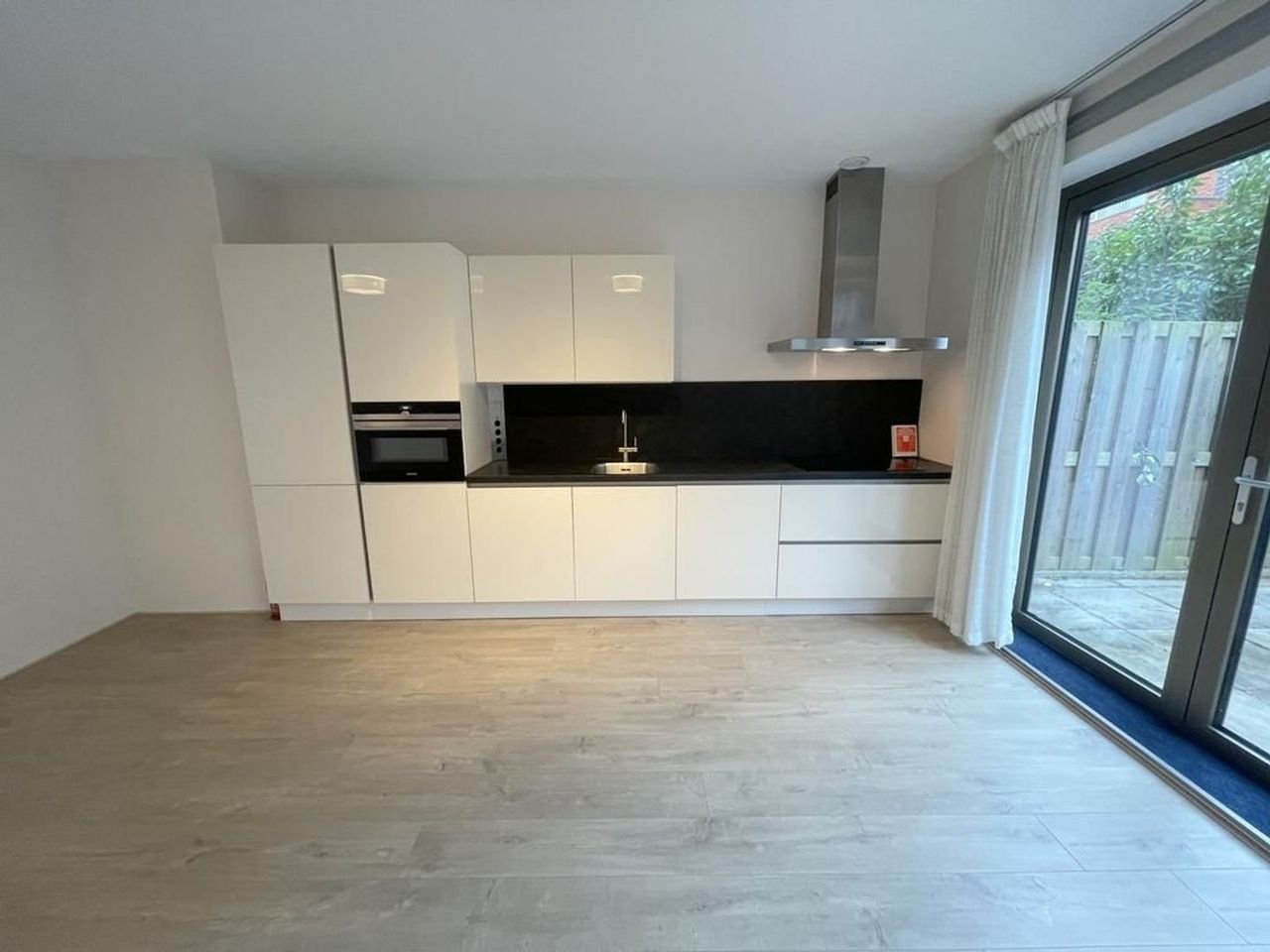 105 m² apartment with garden and parking space in Delft - Image 8