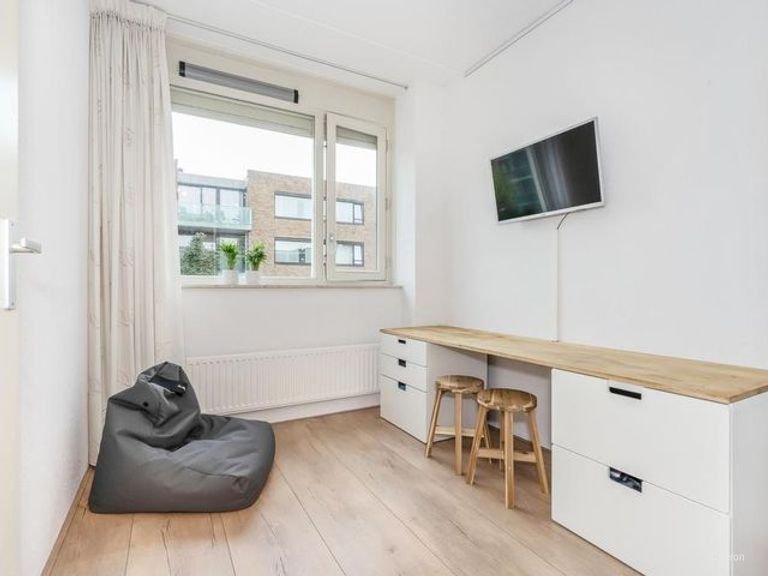 5-bedroom house in Venne-West - Image 15