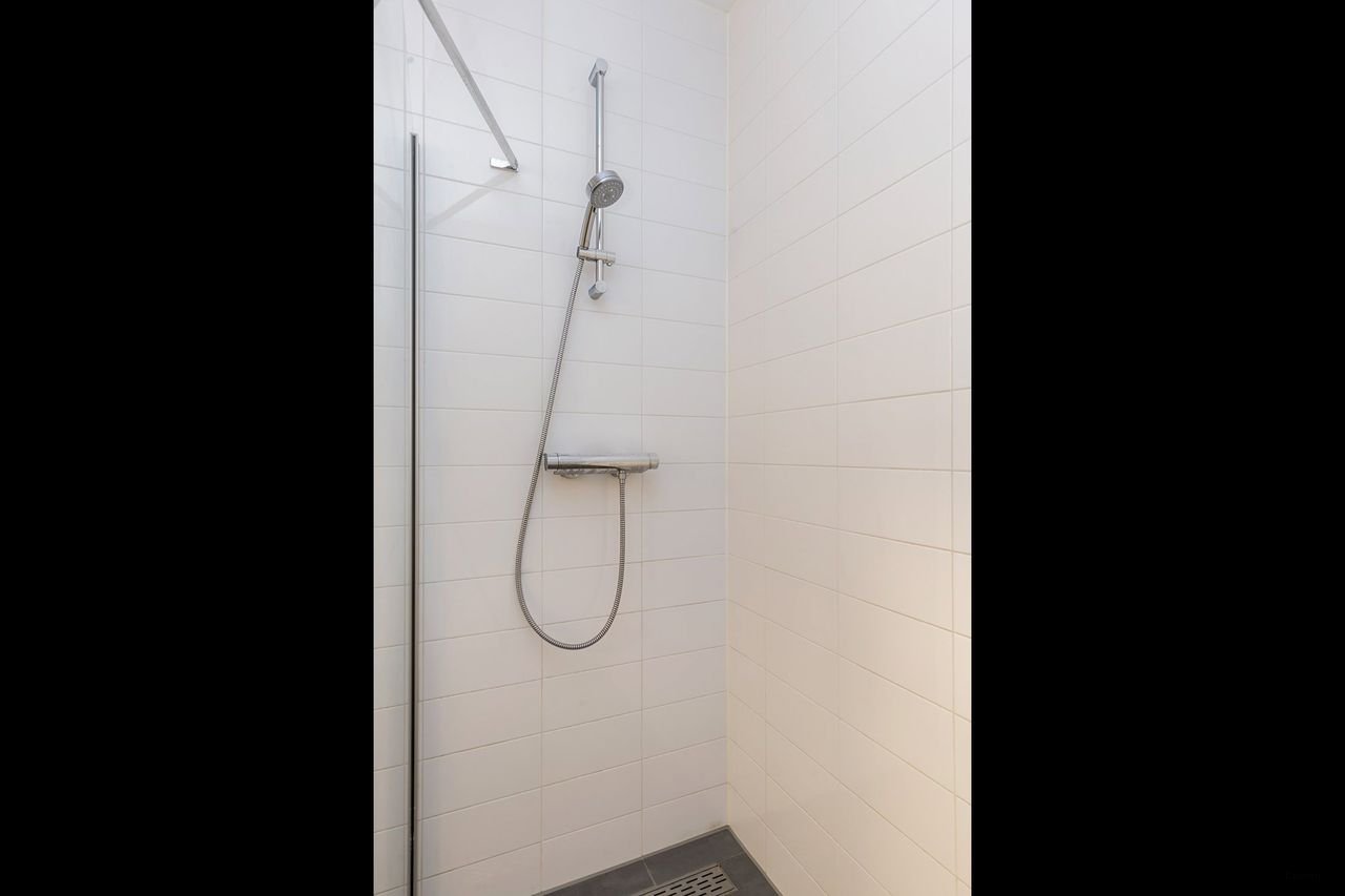 96 m² Apartment with Balcony in Wheermolen-West - Image 7