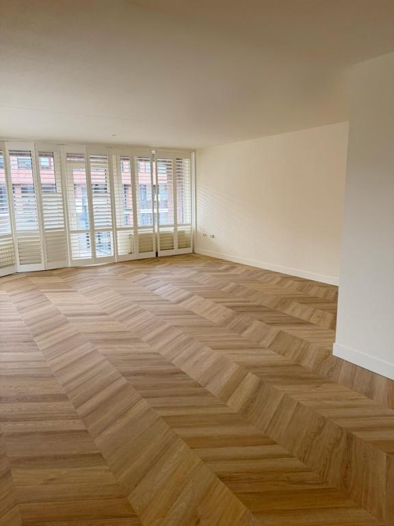 105 m² hoekappartement met parkeerplaats - Afbeelding 5