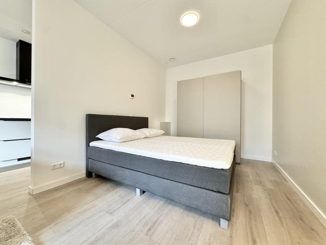 Nieuw gemeubileerde studio van 51 m2 - Afbeelding 6