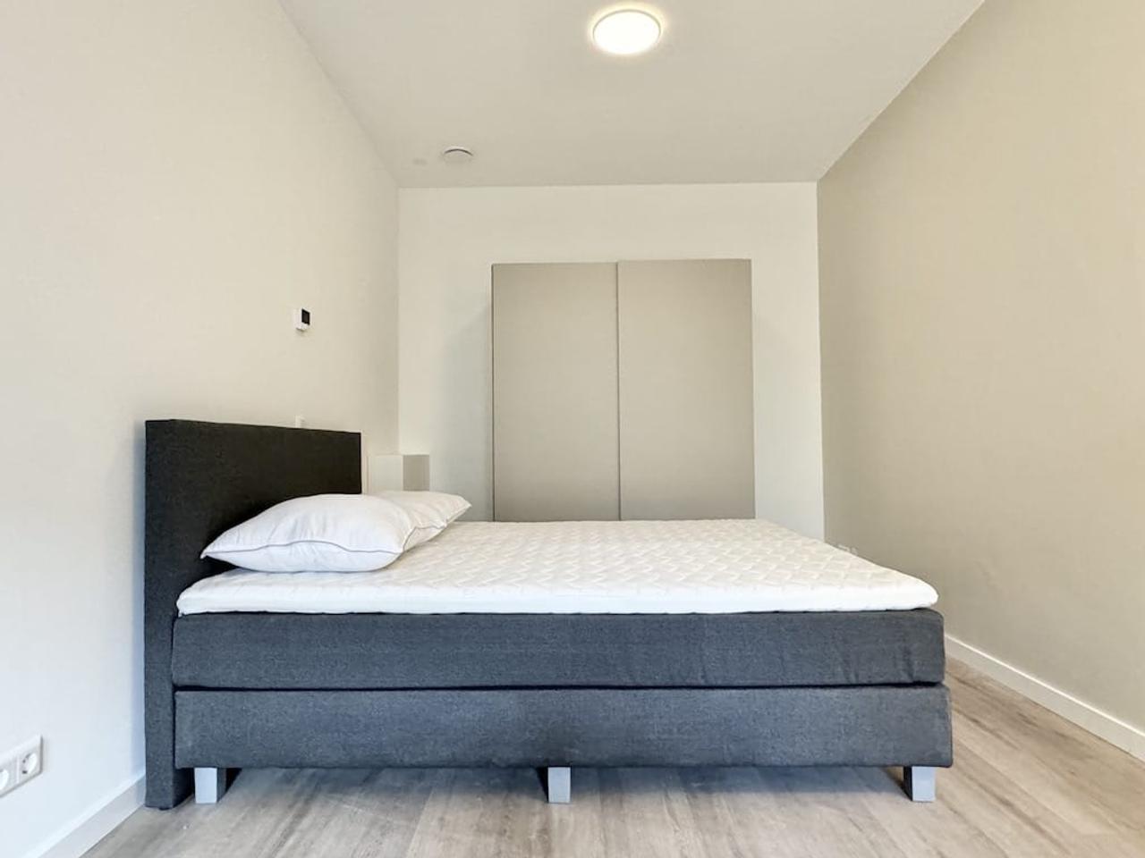 Nieuw gemeubileerde studio van 51 m2 - Afbeelding 7