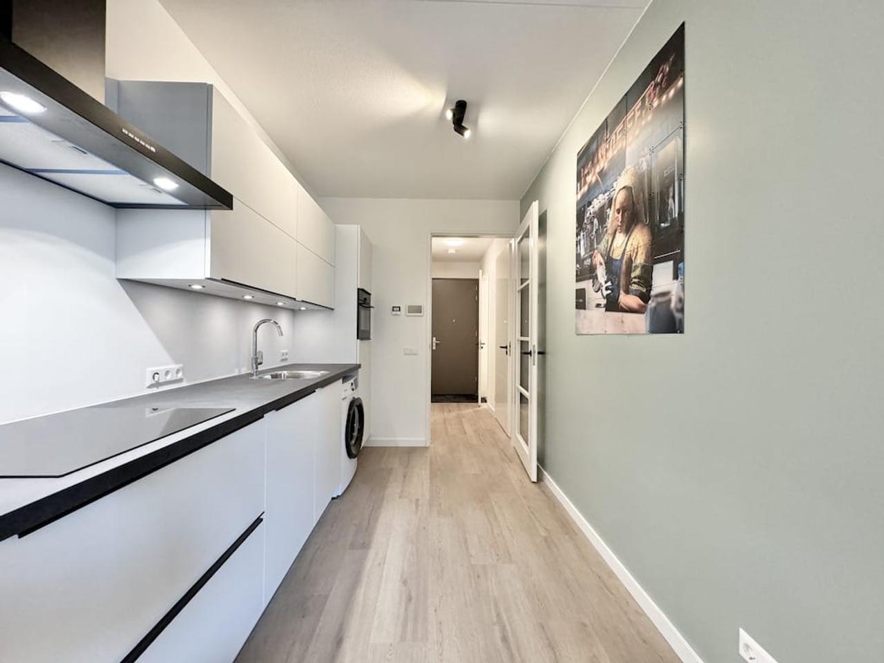 Nieuw gemeubileerde studio van 51 m2 - Afbeelding 12