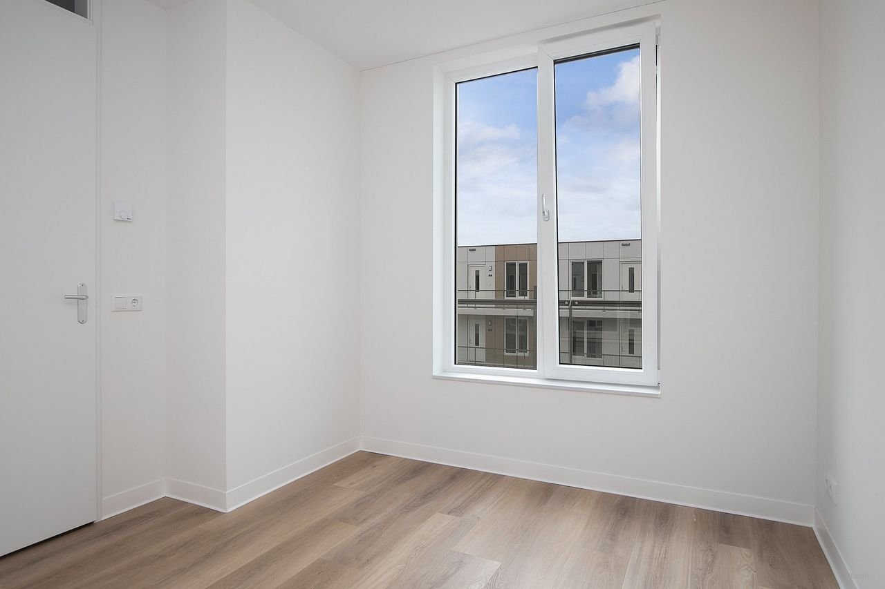 New 90m² apartment on the Suytkade - Image 13