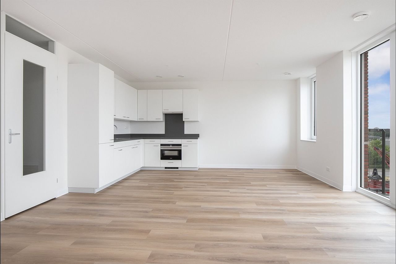New 90m² apartment on the Suytkade - Image 6