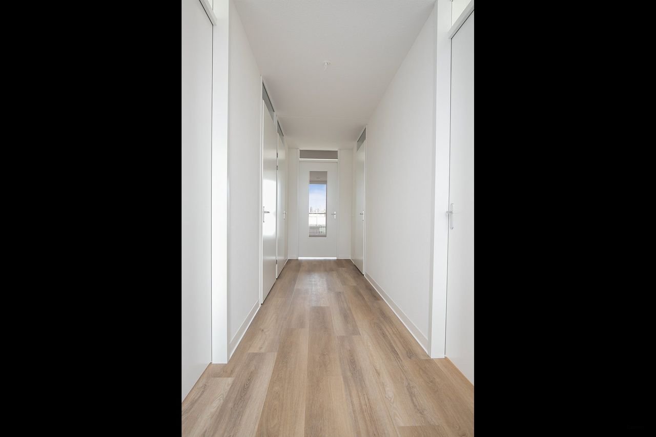 New 90m² apartment on the Suytkade - Image 10