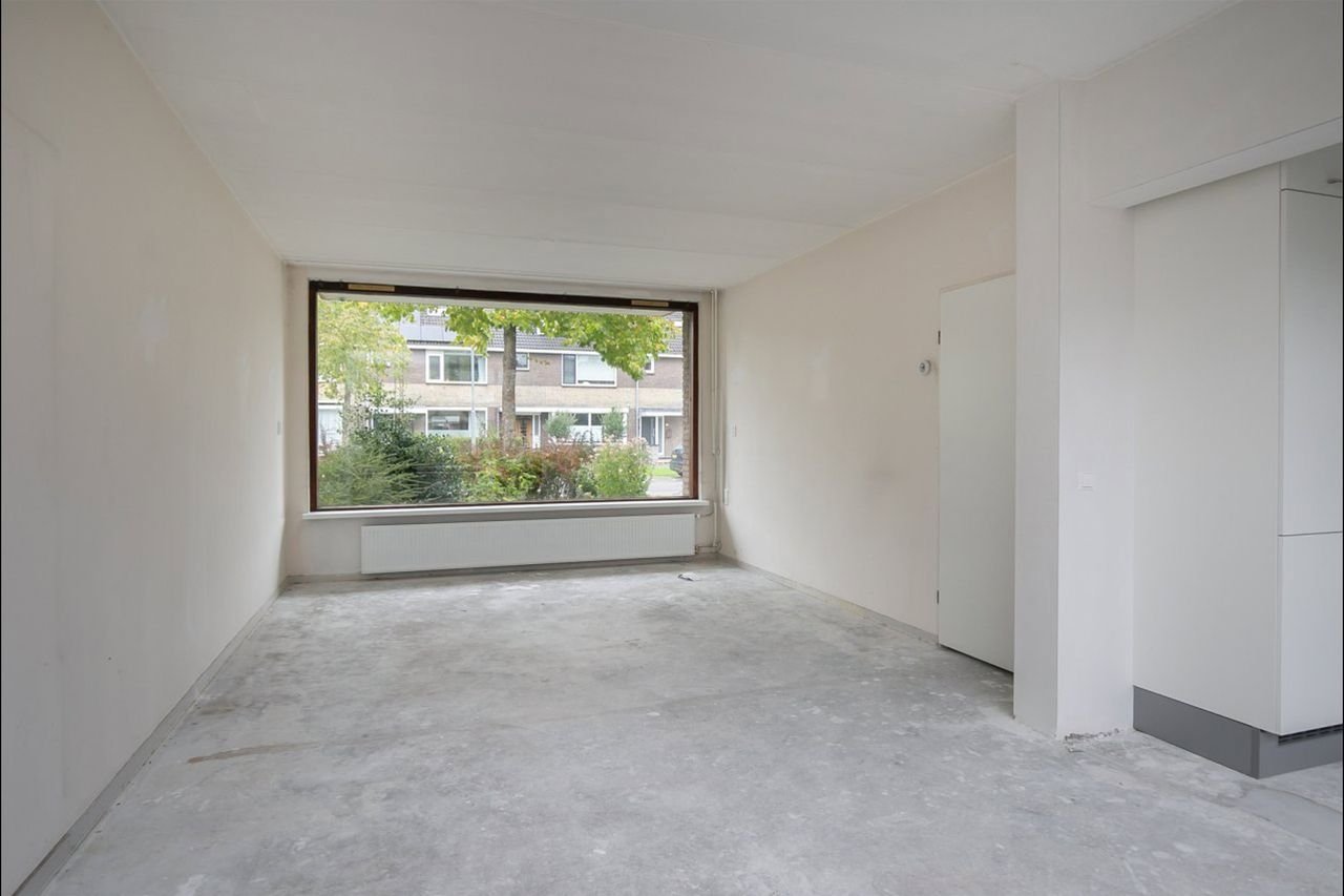 122 m² house with garden in Hoornseveld - Image 1