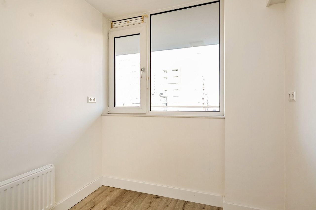 104 m² Penthouse with Balcony near the Zuidas - Image 12