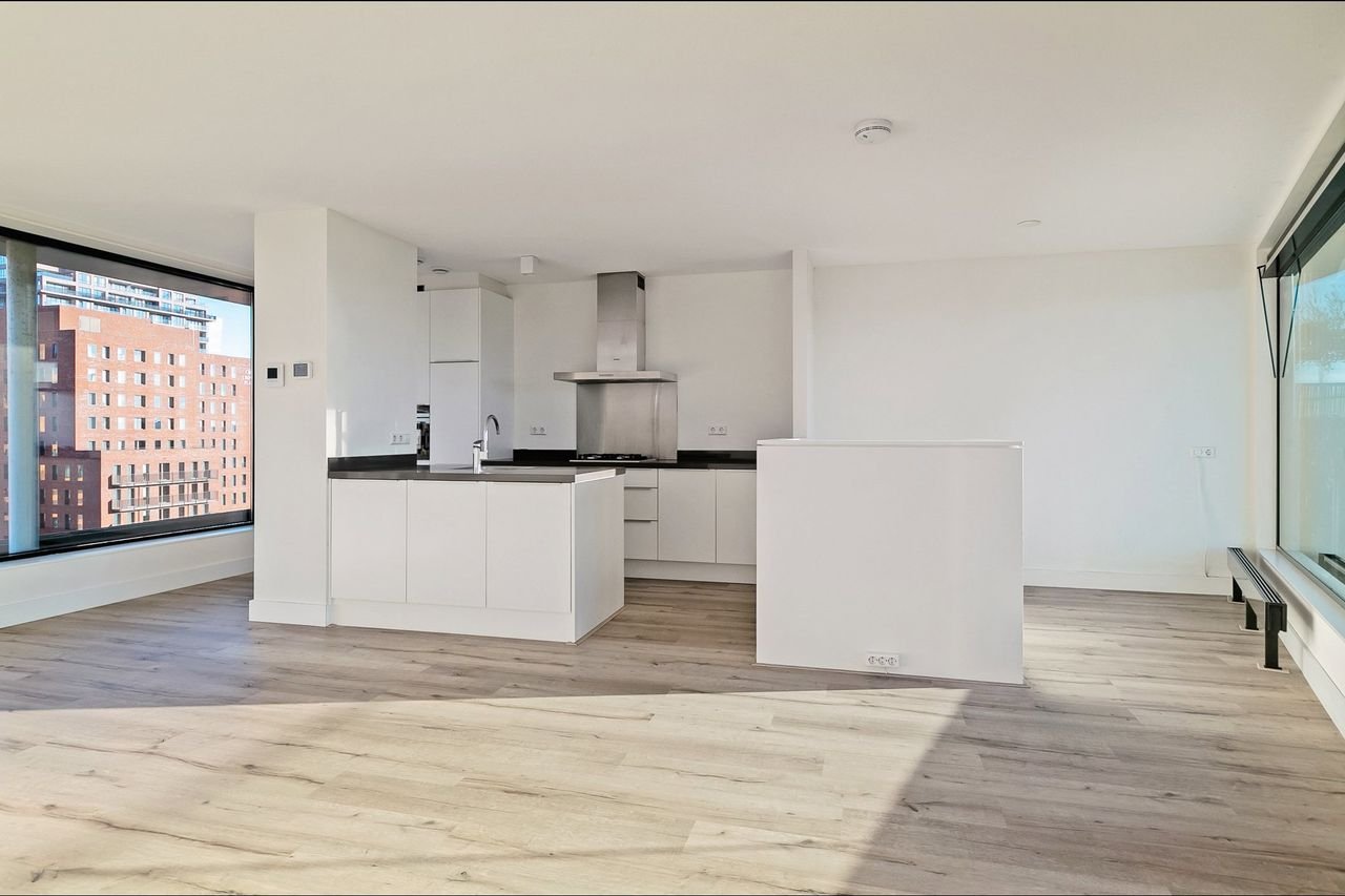 104 m² Penthouse with Balcony near the Zuidas - Image 6