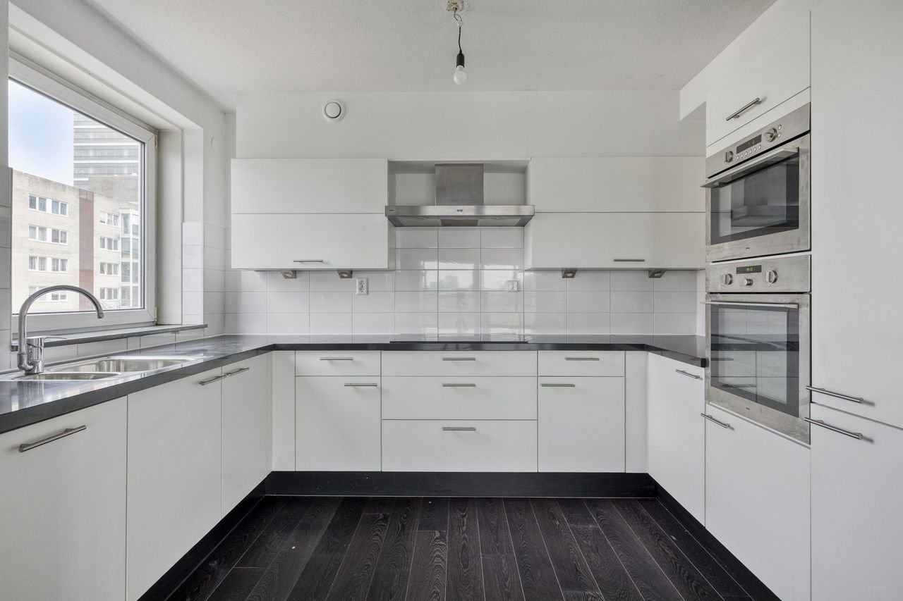 145m² with Amstel River views in De Omval - Image 15