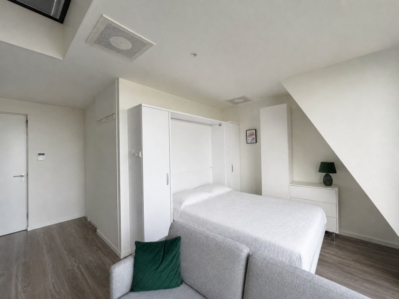 Studio next to Houten Centrum station - Image 3