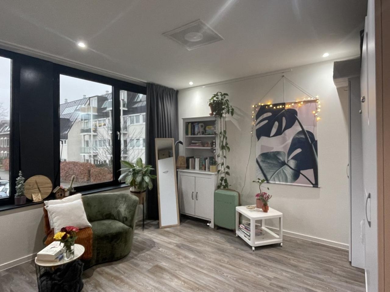 Studio van 28 m² direct naast station Houten - Afbeelding 2