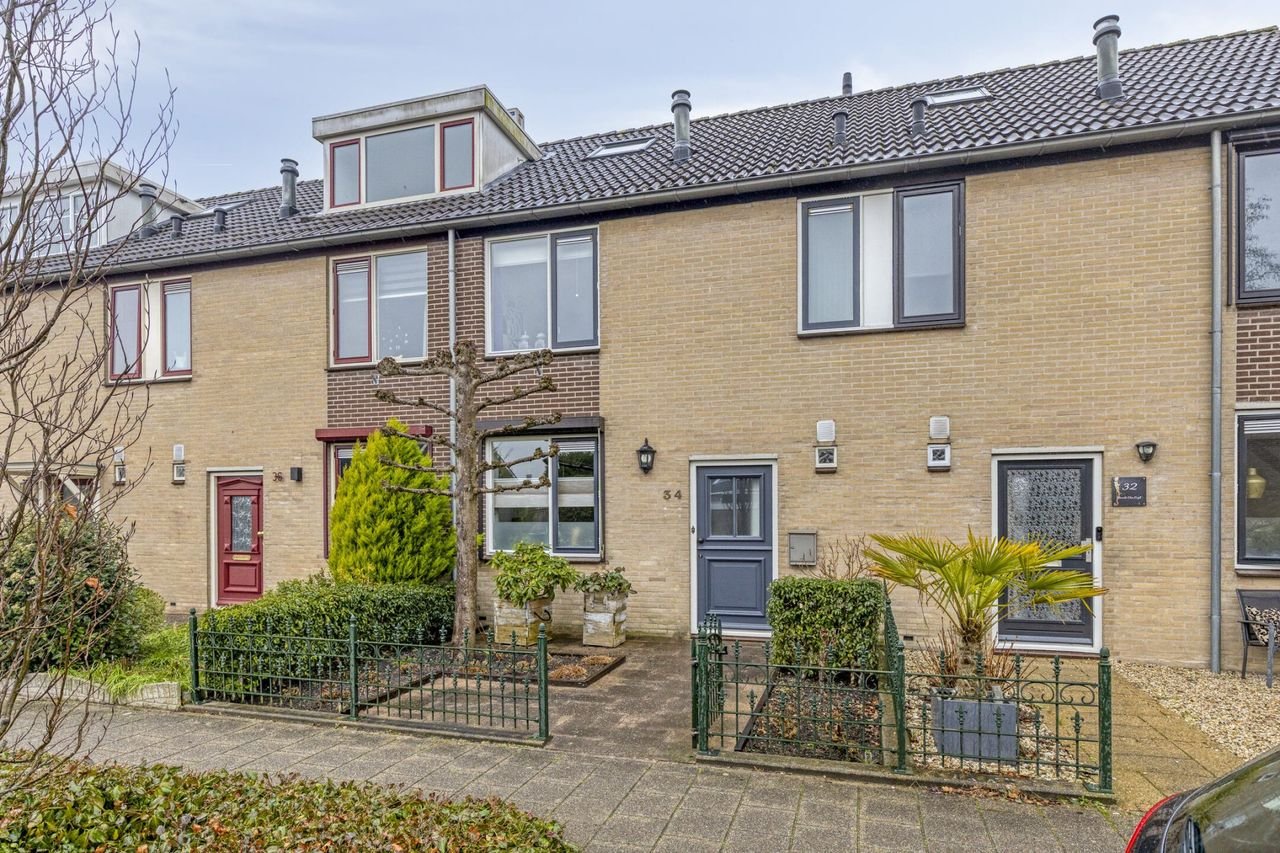 Gemeubileerde woning met 4 slaapkamers in Meerkerk - Afbeelding 4